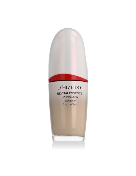 Shiseido Revitalessence Skin Glow Foundation SPF 30 PA+++ (120 Ivory) 30 ml